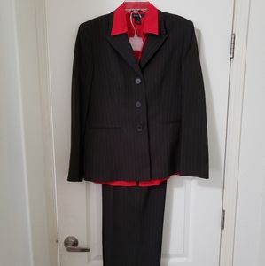 Womens pant suit
